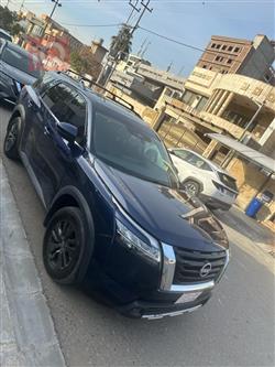 نیسان پاسفایندەر